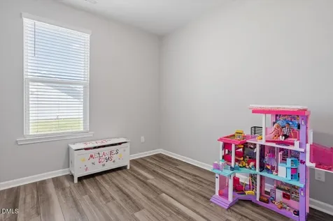 395 Windy Farm Drive Fuquay Varina NC 27526