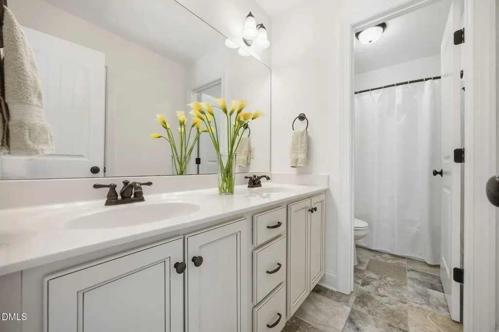 1113 Golden Star Way Wake Forest NC 27587