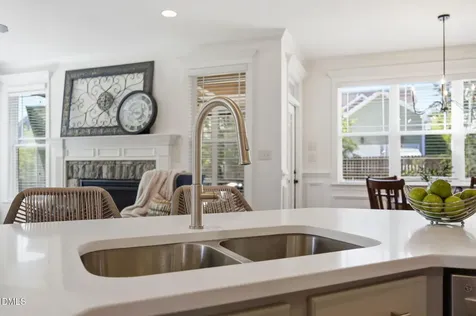 1113 Golden Star Way Wake Forest NC 27587