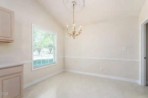 692 Huntingdon Street Elon NC 27244