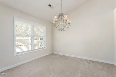 692 Huntingdon Street Elon NC 27244