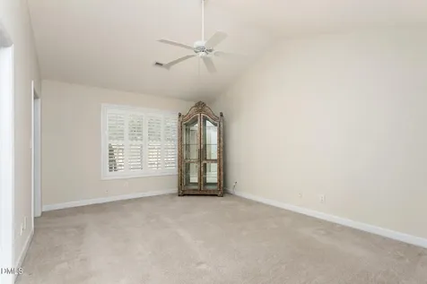 692 Huntingdon Street Elon NC 27244