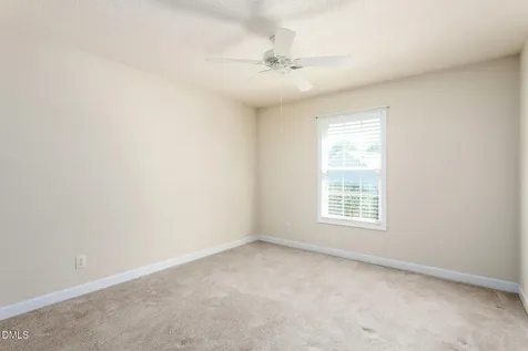 692 Huntingdon Street Elon NC 27244