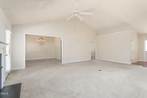 692 Huntingdon Street Elon NC 27244