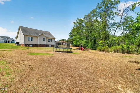 8738 Buckhorn Way Kenly NC 27542