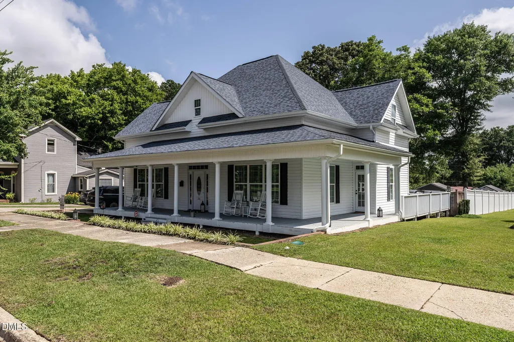 212 W Church Street Benson NC 27504