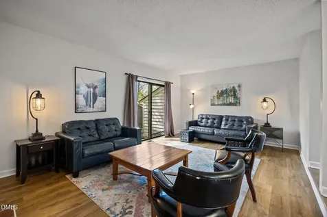 6422 English Oaks Drive Raleigh NC 27615