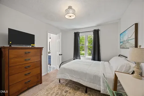 6422 English Oaks Drive Raleigh NC 27615