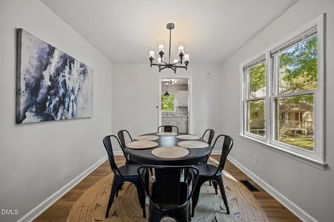 6422 English Oaks Drive Raleigh NC 27615