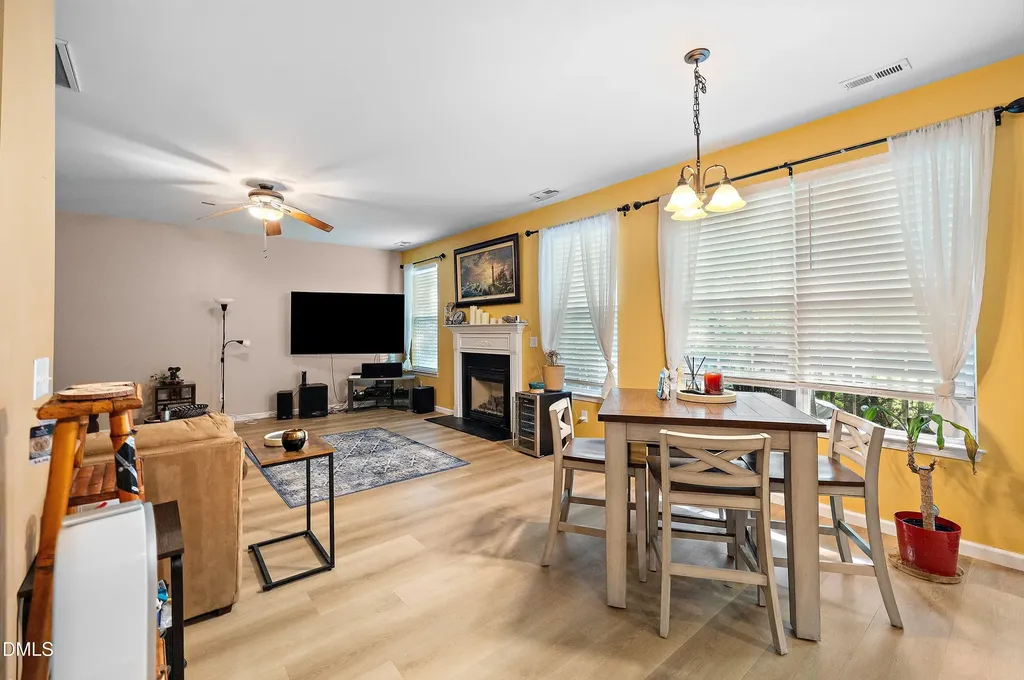 454 Stobhill Lane Holly Springs NC 27540