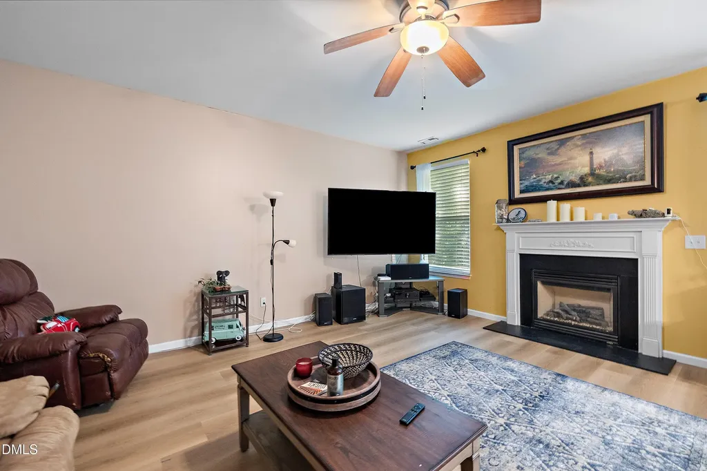 454 Stobhill Lane Holly Springs NC 27540
