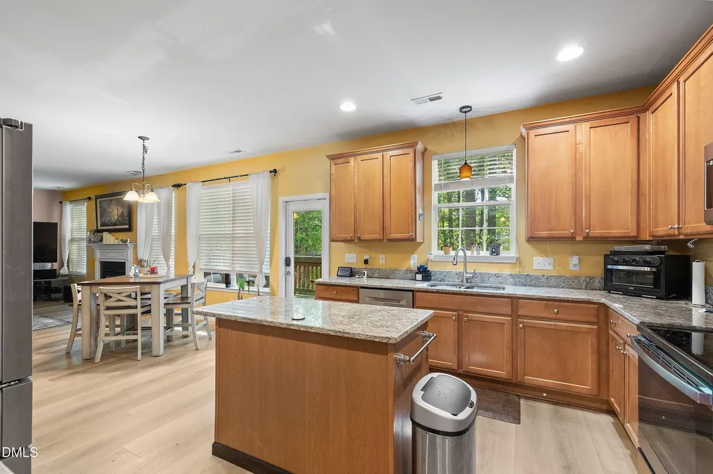 454 Stobhill Lane Holly Springs NC 27540
