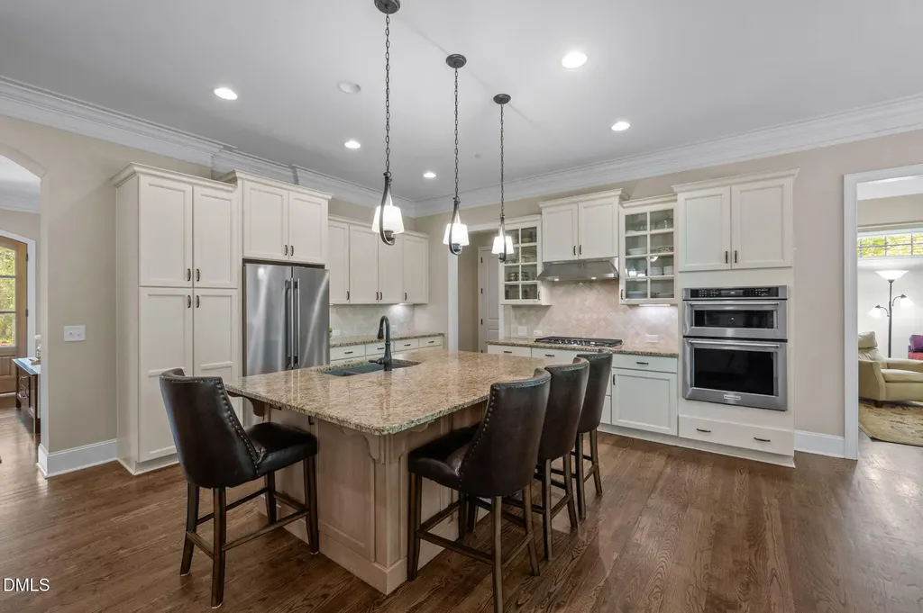 1004 Mocker Nut Lane Chapel Hill NC 27517