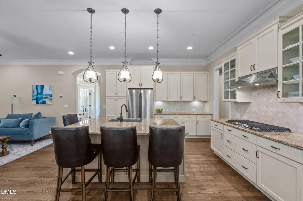 1004 Mocker Nut Lane Chapel Hill NC 27517