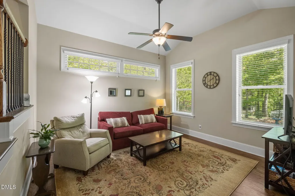 1004 Mocker Nut Lane Chapel Hill NC 27517