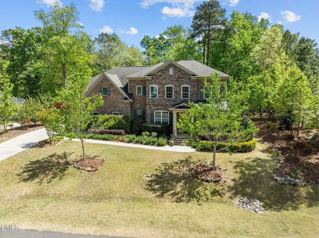 1004 Mocker Nut Lane Chapel Hill NC 27517