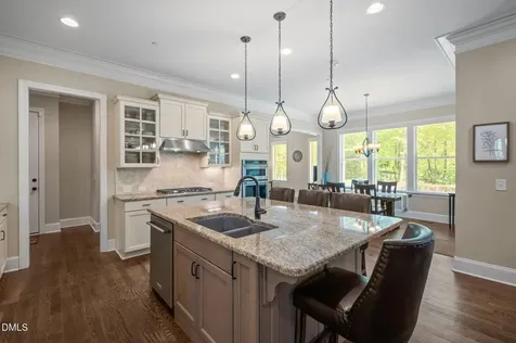 1004 Mocker Nut Lane Chapel Hill NC 27517