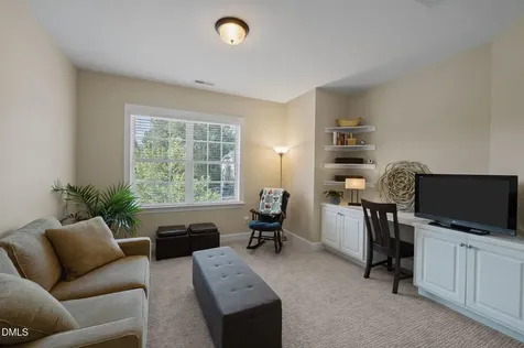 1004 Mocker Nut Lane Chapel Hill NC 27517