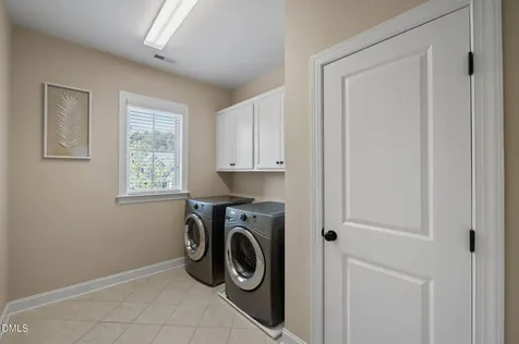 1004 Mocker Nut Lane Chapel Hill NC 27517