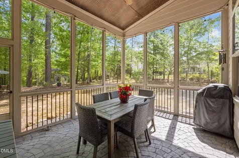 1004 Mocker Nut Lane Chapel Hill NC 27517
