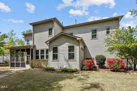 1004 Mocker Nut Lane Chapel Hill NC 27517