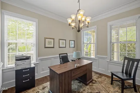 1004 Mocker Nut Lane Chapel Hill NC 27517