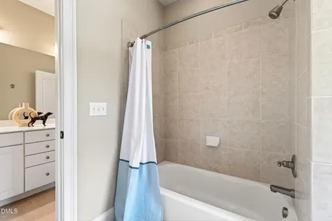 4308 Kelly Oak Court Fuquay Varina NC 27526