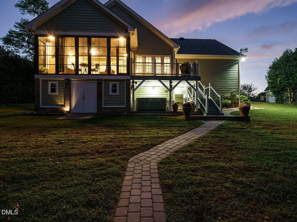 147 Michael Way Clayton NC 27520