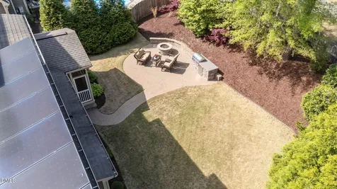 501 Wanderview Lane Holly Springs NC 27540