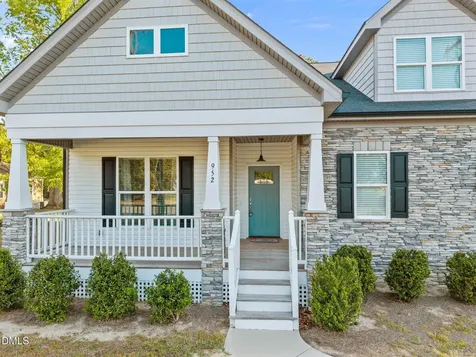 952 Brantleytown Road Zebulon NC 27597