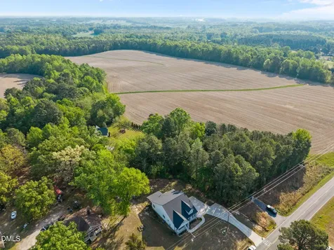 952 Brantleytown Road Zebulon NC 27597