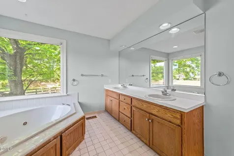 5112 Northgreen Drive Fuquay Varina NC 27526
