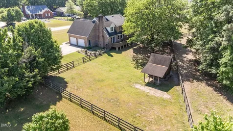 5112 Northgreen Drive Fuquay Varina NC 27526