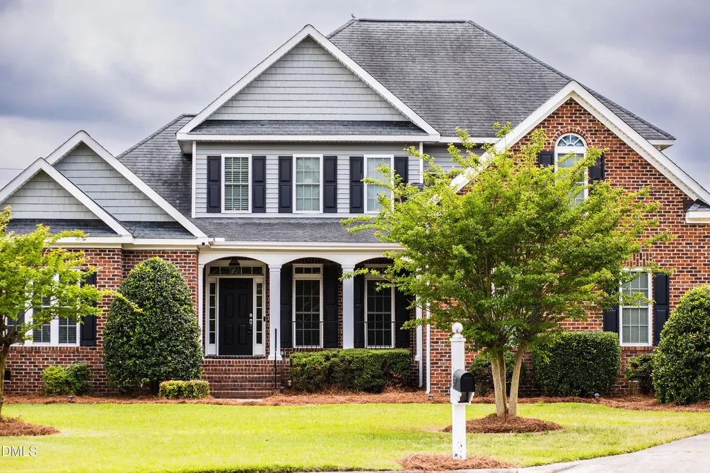 297 Foxcroft Lane Winterville NC 28590
