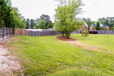 297 Foxcroft Lane Winterville NC 28590