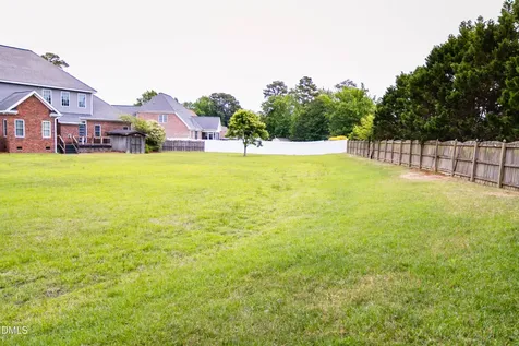 297 Foxcroft Lane Winterville NC 28590