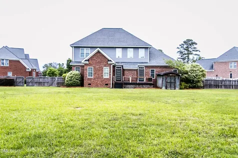 297 Foxcroft Lane Winterville NC 28590