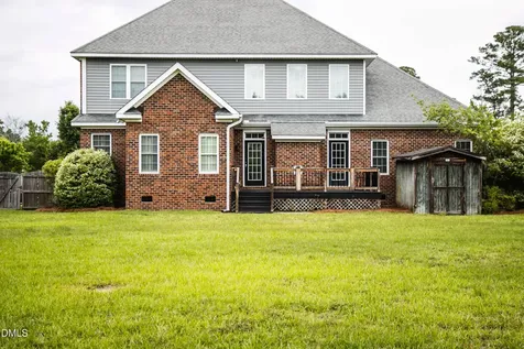 297 Foxcroft Lane Winterville NC 28590