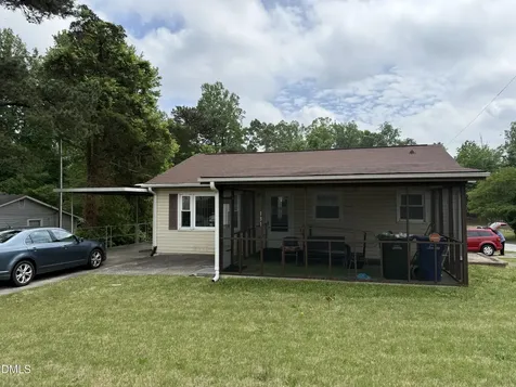 131 Robbins Avenue Jamestown NC 27282