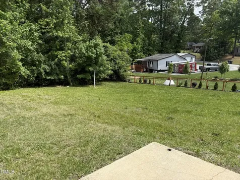 131 Robbins Avenue Jamestown NC 27282