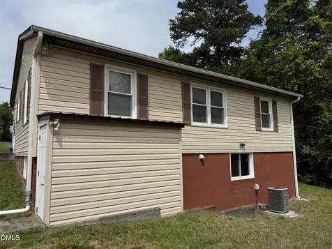 131 Robbins Avenue Jamestown NC 27282