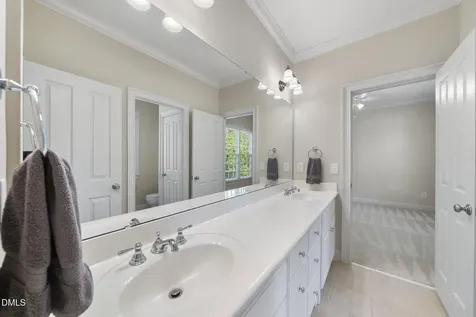 216 Walford Way Cary NC 27519