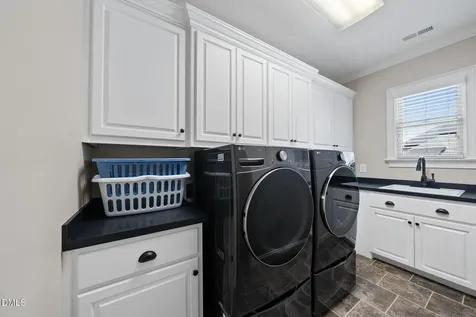 216 Walford Way Cary NC 27519
