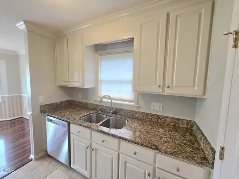 19 Atlantic Avenue Benson NC 27504