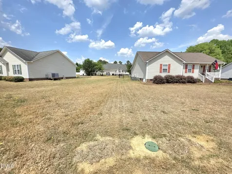 19 Atlantic Avenue Benson NC 27504