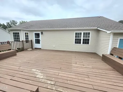 19 Atlantic Avenue Benson NC 27504