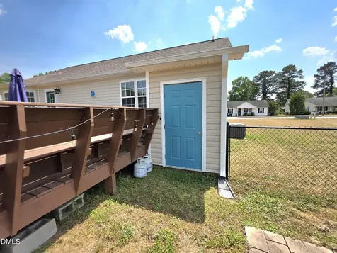 19 Atlantic Avenue Benson NC 27504