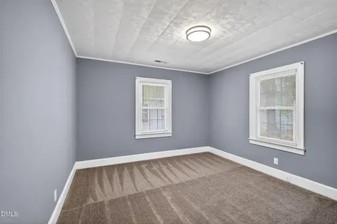 994 Maple Street Henderson NC 27536