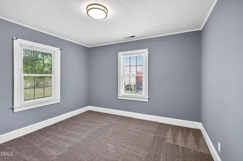 994 Maple Street Henderson NC 27536