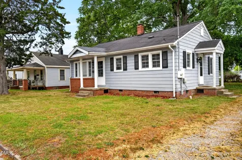 994 Maple Street Henderson NC 27536